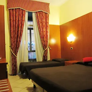 Alojamento de Acomodação e Pequeno-almoço Terminal House, Roma