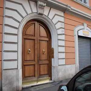 Alojamento de Acomodação e Pequeno-almoço Lost In, Roma